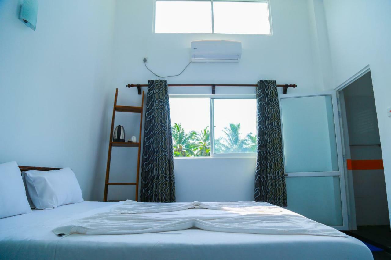 Hikka Ocean Resort Hikkaduwa Eksteriør bilde